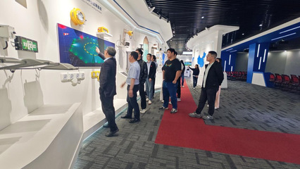 實(shí)踐探訪∣MEM項(xiàng)目師生赴華榮科技股份開(kāi)展社會(huì)實(shí)踐教育